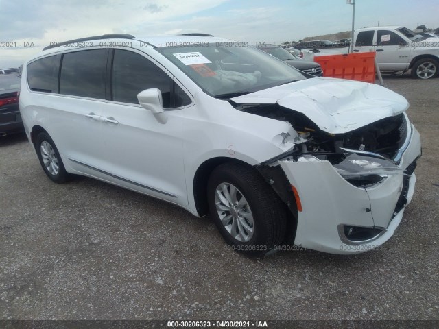 Chrysler Pacifica (2017)