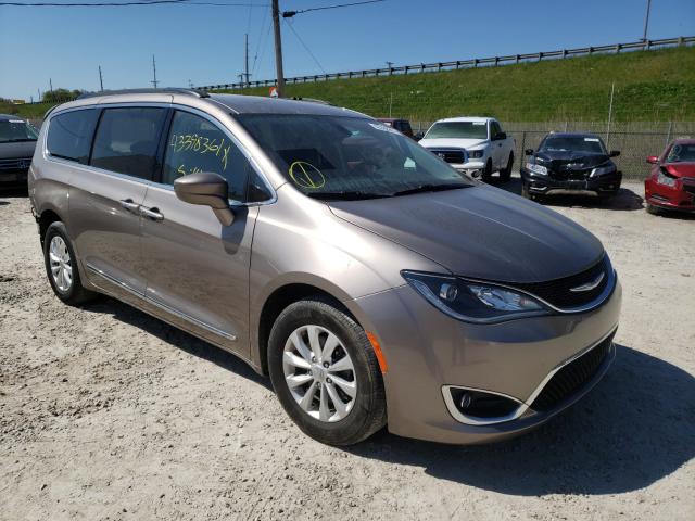 Chrysler Pacifica (2017)