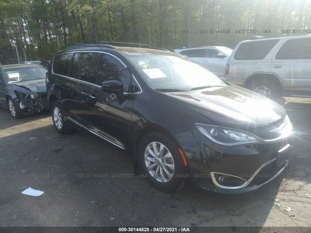Chrysler Pacifica (2017)