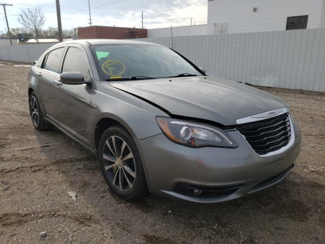 Chrysler 200 s (2013)