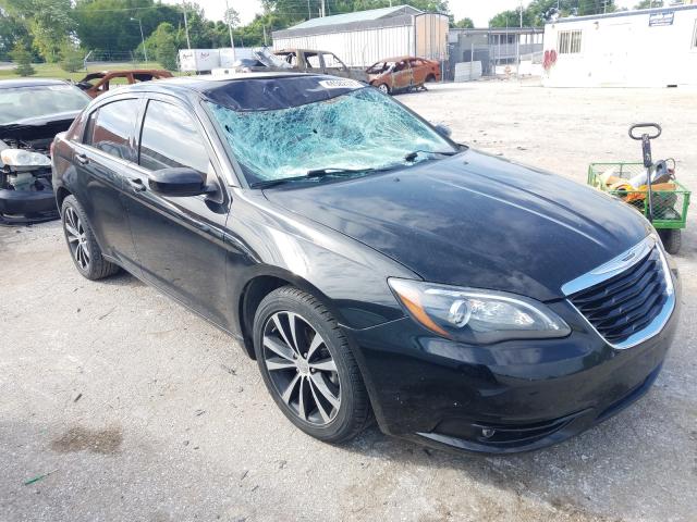 Chrysler 200 s (2012)