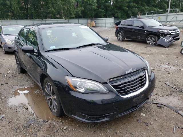 Chrysler 200 s (2012)