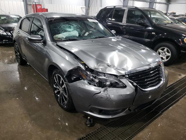 Chrysler 200 s (2012)
