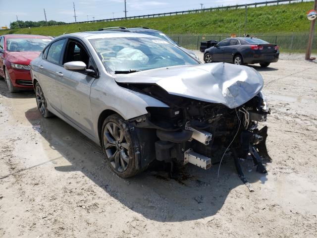 Chrysler 200 s (2015)