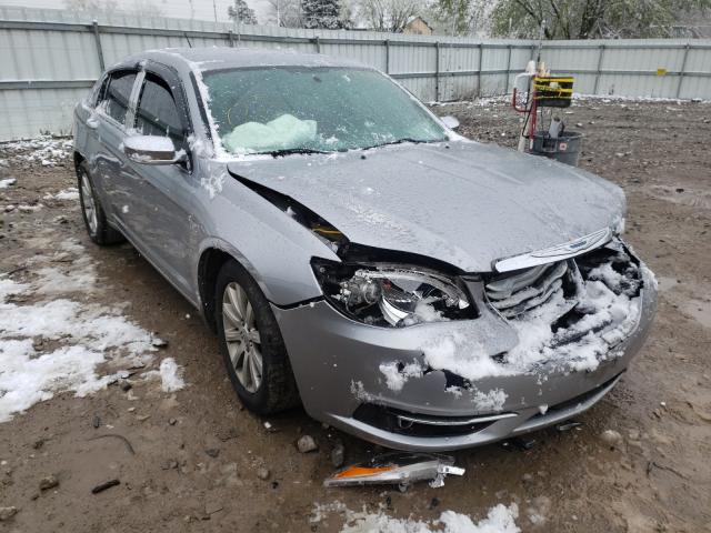 Chrysler 200 limite (2013)