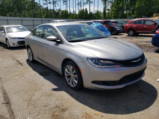 Chrysler 200 s (2015)