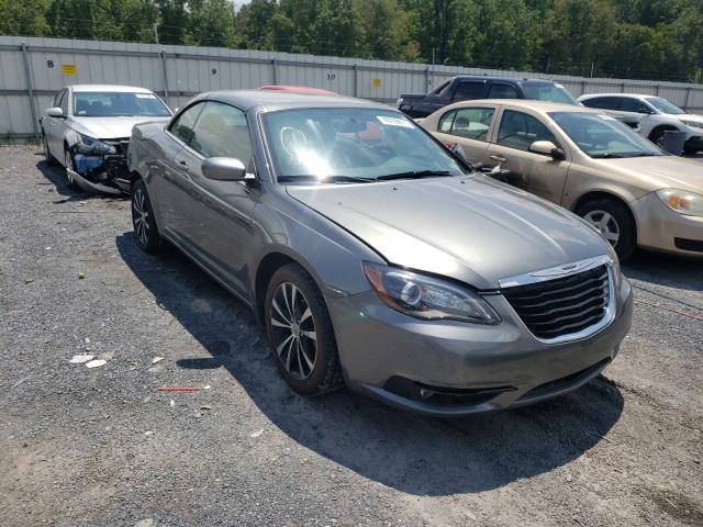 Chrysler 200 s (2013)
