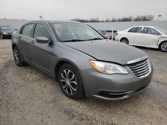 Chrysler 200 lx (2012)