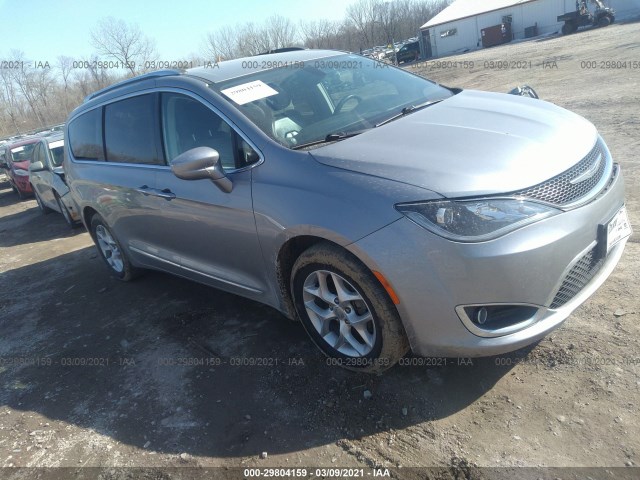 Chrysler Pacifica (2017)