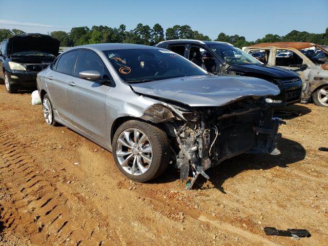 Chrysler 200 s (2015)