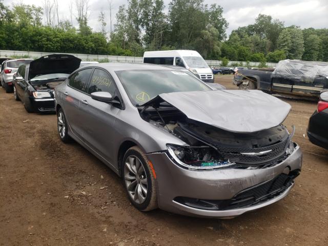 Chrysler 200 s (2015)