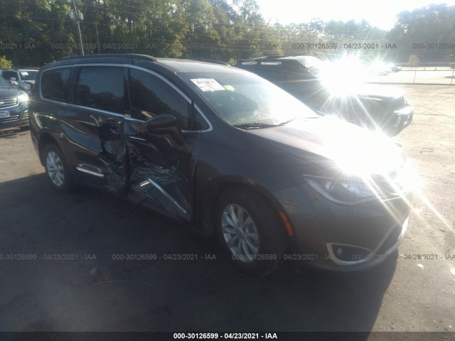 Chrysler Pacifica (2017)