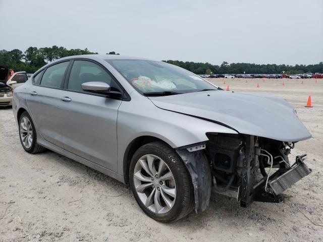 Chrysler 200 s (2015)