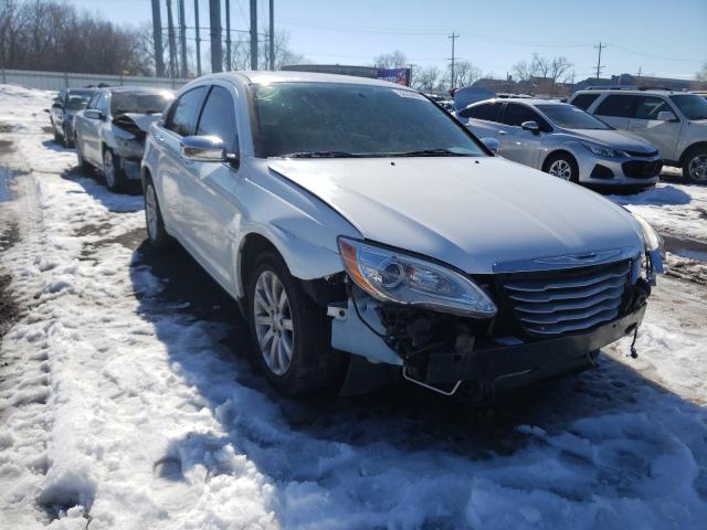 Chrysler 200 limite (2014)