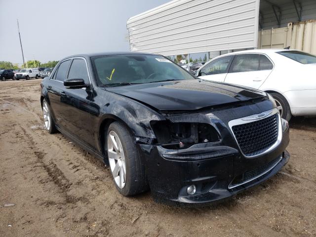 Chrysler 300 srt-8 (2012)