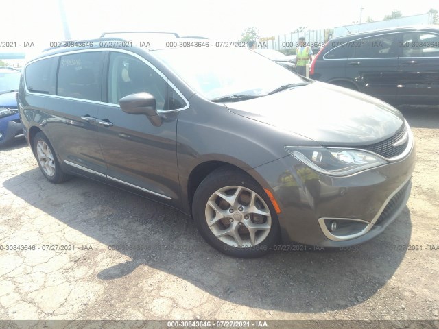 Chrysler Pacifica (2017)