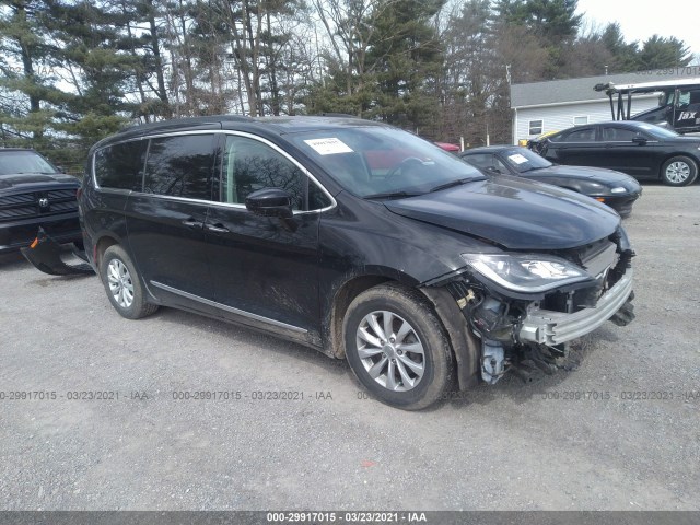 Chrysler Pacifica (2017)