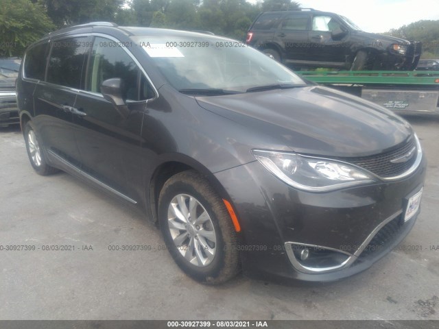 Chrysler Pacifica (2019)