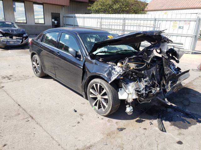 Chrysler 200 s (2014)