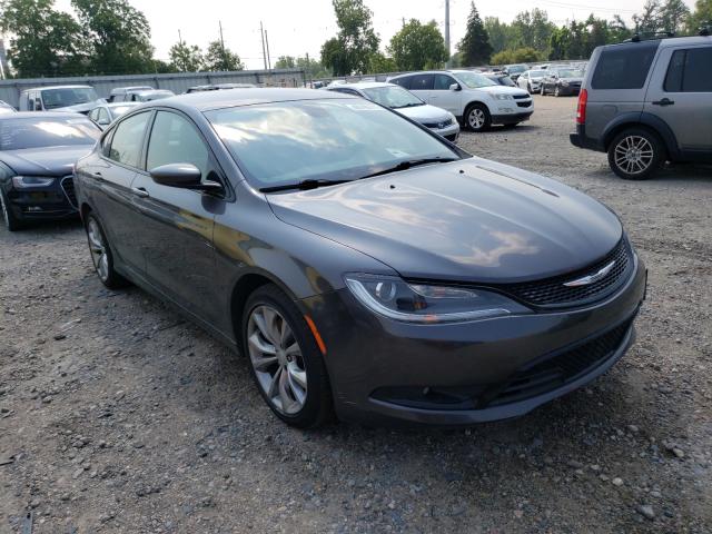 Chrysler 200 s (2015)