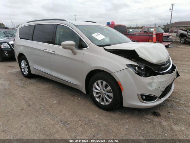 Chrysler Pacifica (2017)