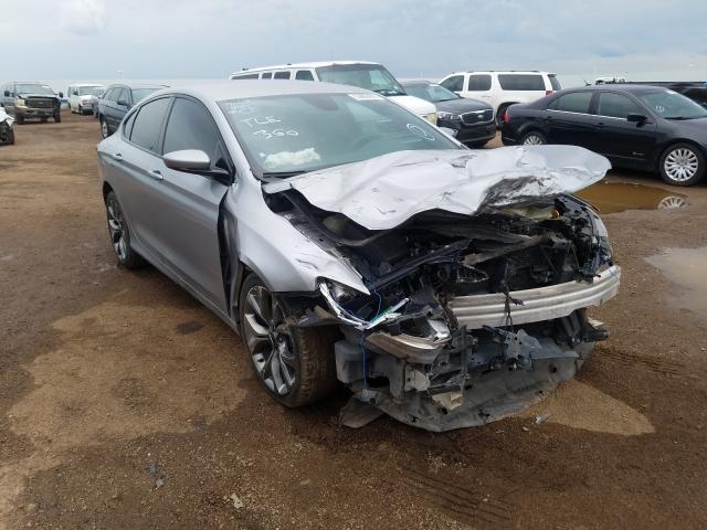 Chrysler 200 s (2015)