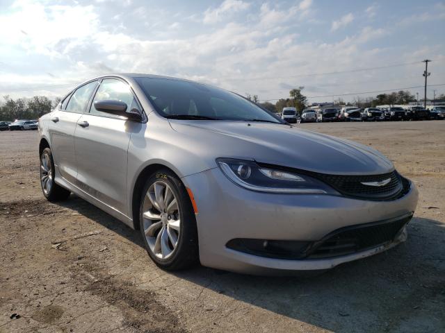 Chrysler 200 s (2015)