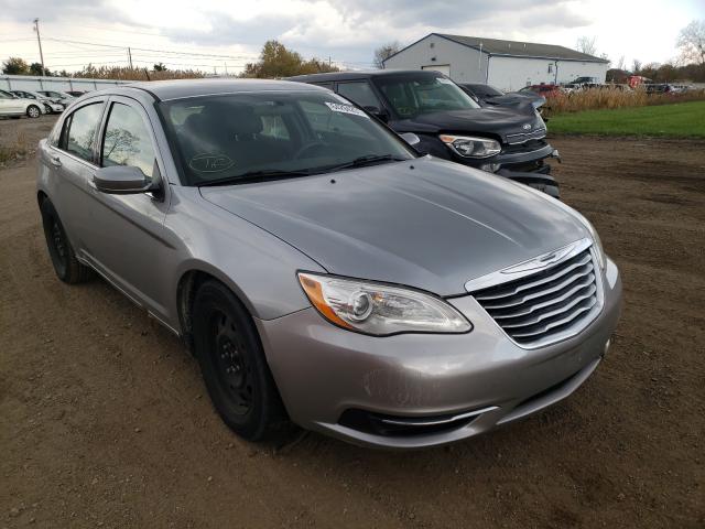 Chrysler 200 lx (2013)