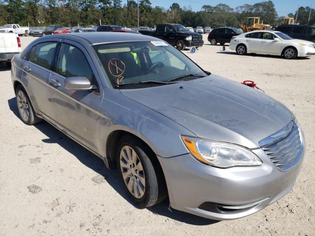 Chrysler 200 lx (2013)