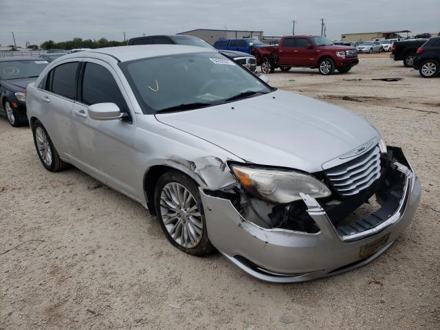 Chrysler 200 lx (2012)