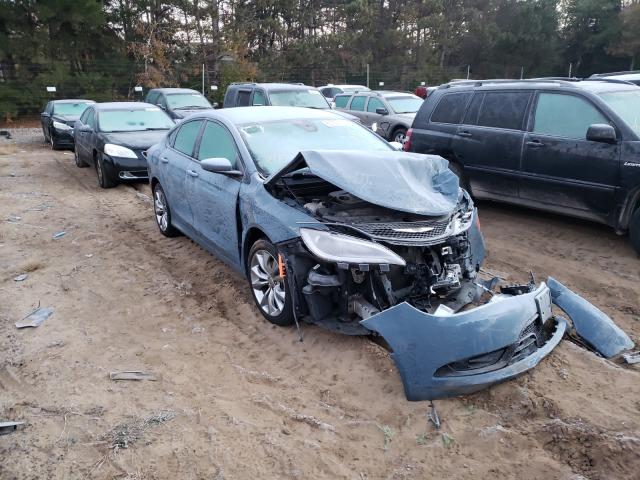 Chrysler 200 s (2015)