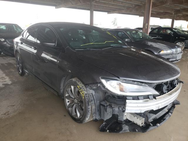 Chrysler 200 s (2015)