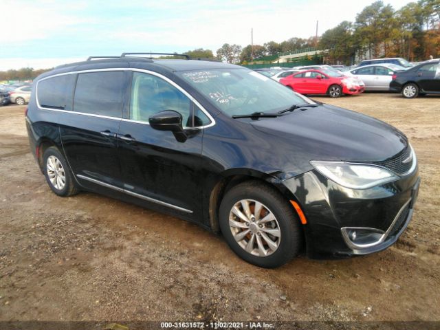 Chrysler Pacifica (2017)