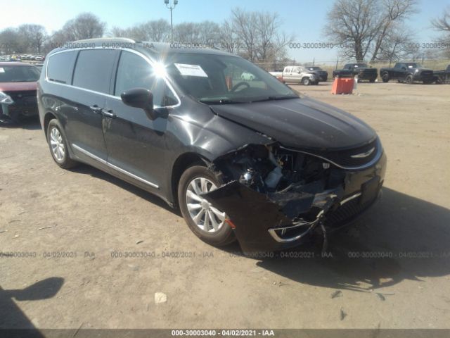 Chrysler Pacifica (2017)