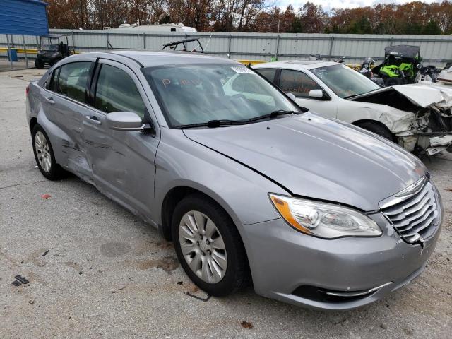 Chrysler 200 lx (2013)