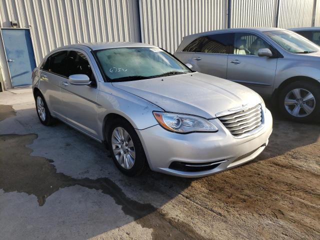 Chrysler 200 lx (2012)