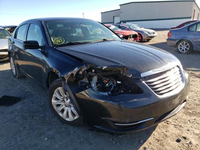 Chrysler 200 lx (2012)