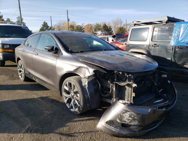 Chrysler 200 s (2015)