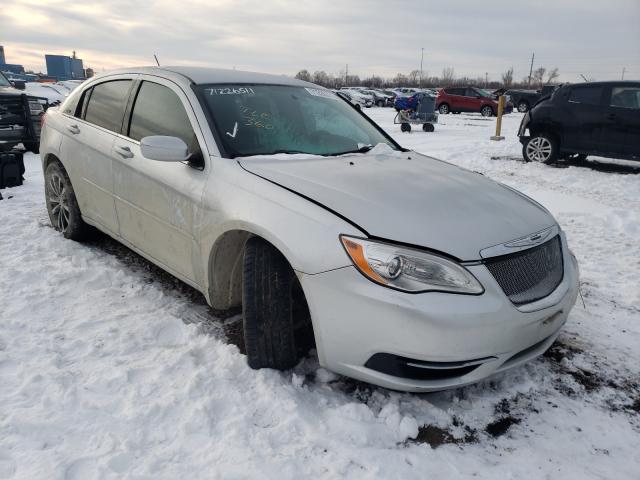 Chrysler 200 lx (2011)
