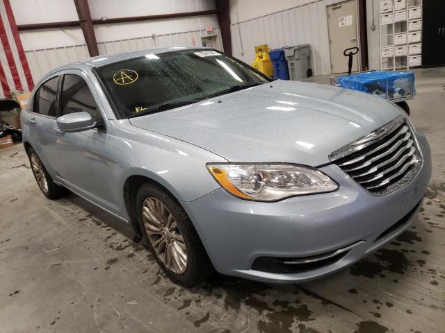 Chrysler 200 lx (2012)