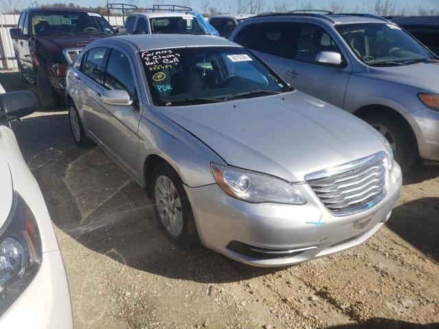 Chrysler 200 lx (2012)