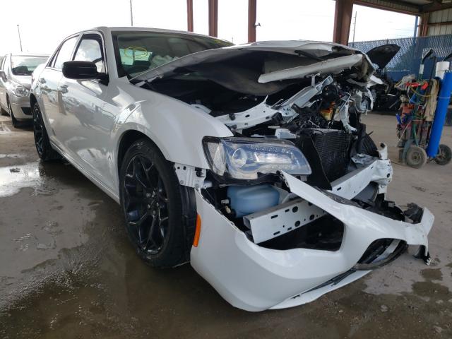 Chrysler 300 tourin (2019)