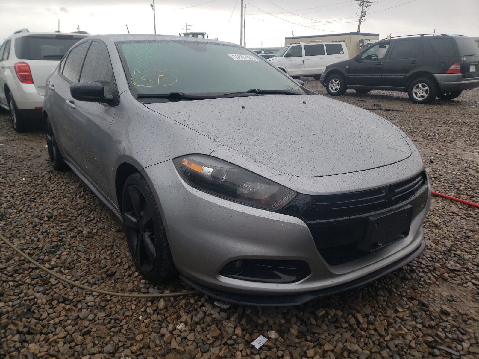 Dodge Dart sxt (2015)