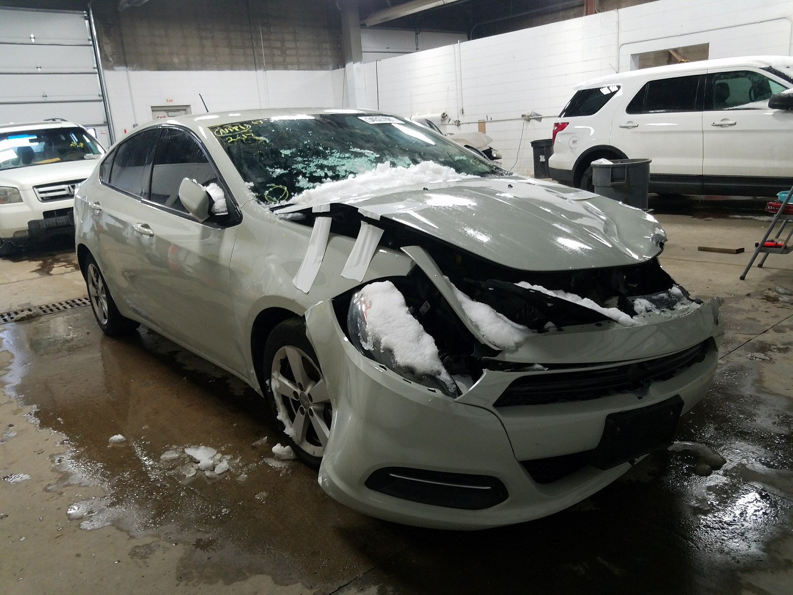 Dodge Dart sxt (2015)