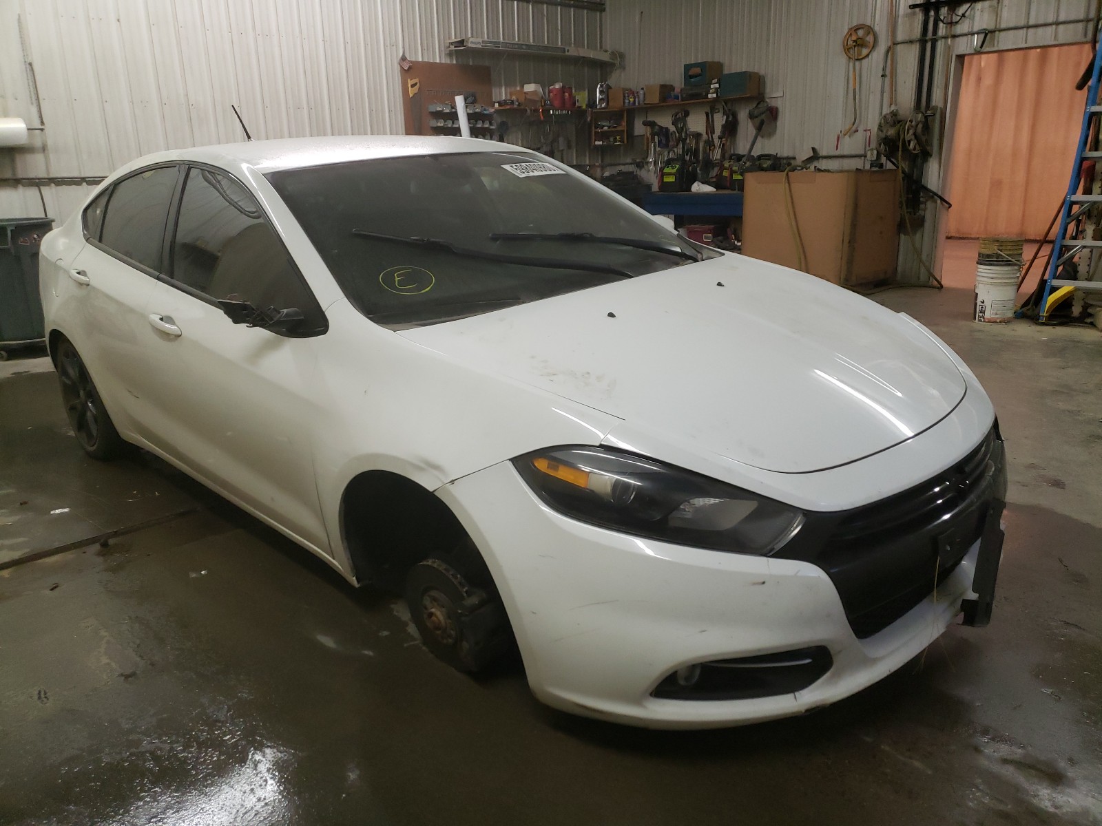 Dodge Dart sxt (2016)