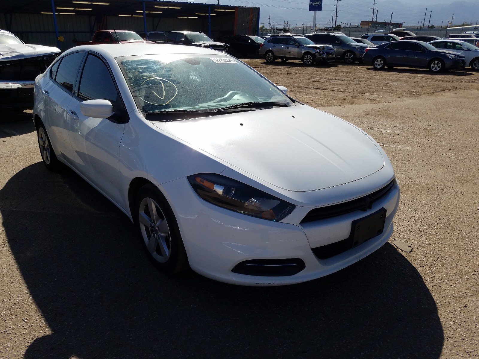 Dodge Dart sxt (2015)