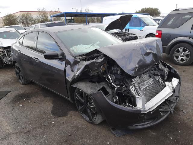 Dodge Dart sxt (2016)