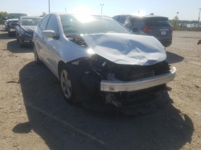 Dodge Dart sxt (2016)
