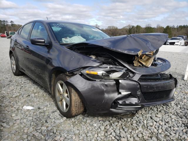 Dodge Dart sxt (2016)