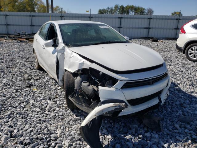 Dodge Dart sxt (2016)